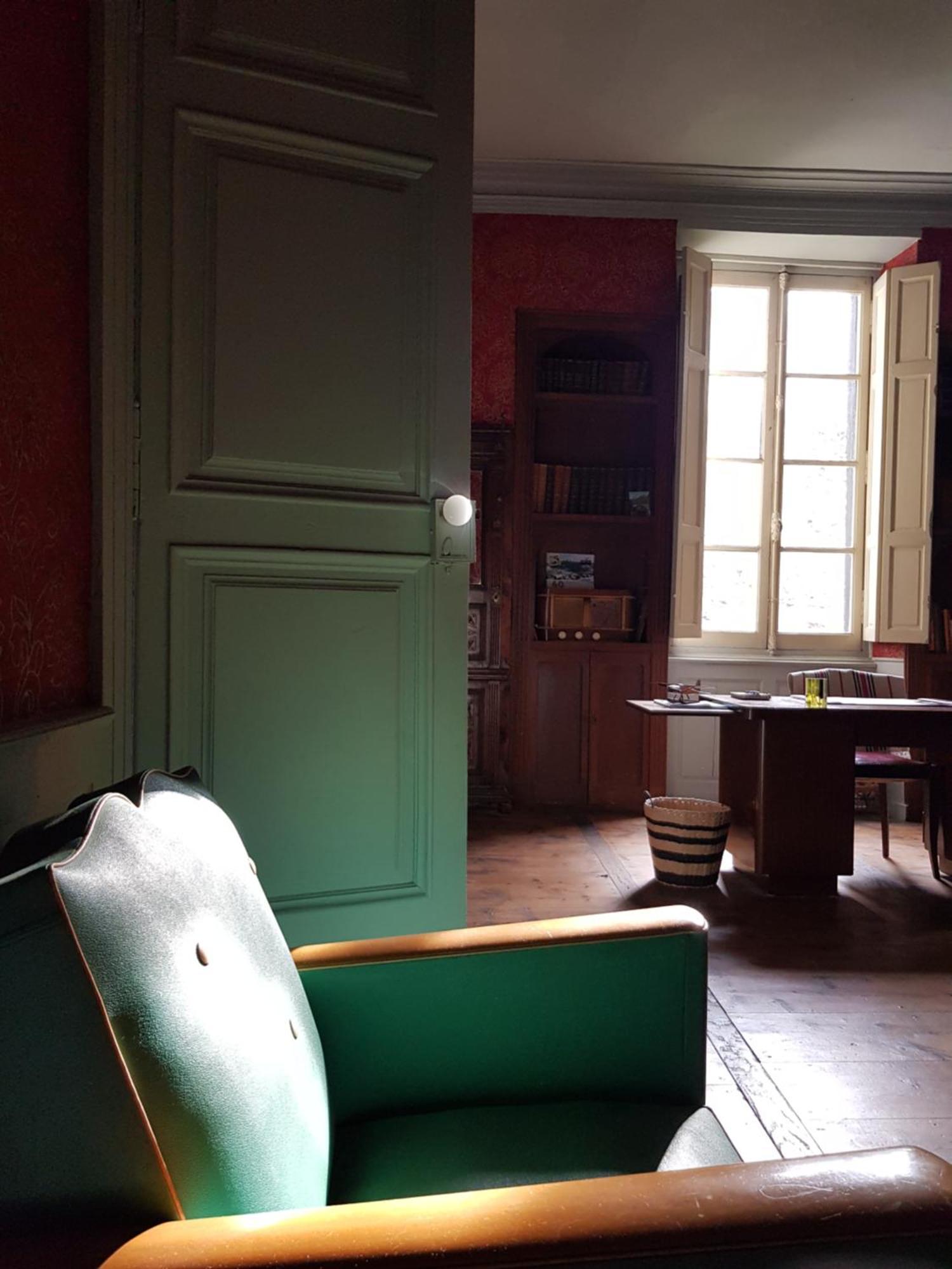 Bazar Du Nouveau Siecle Montréjeau Exteriér fotografie